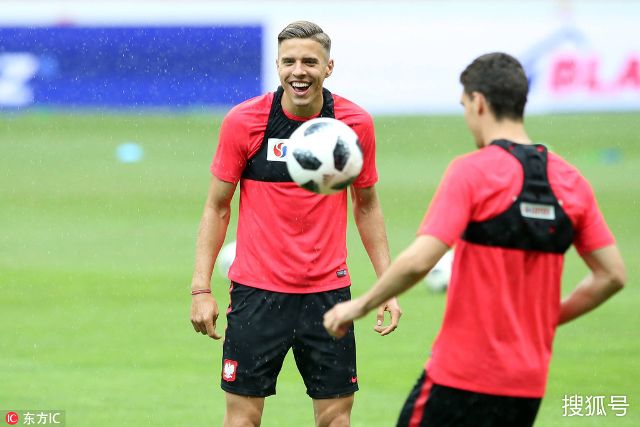 但在半决赛 但在半决赛