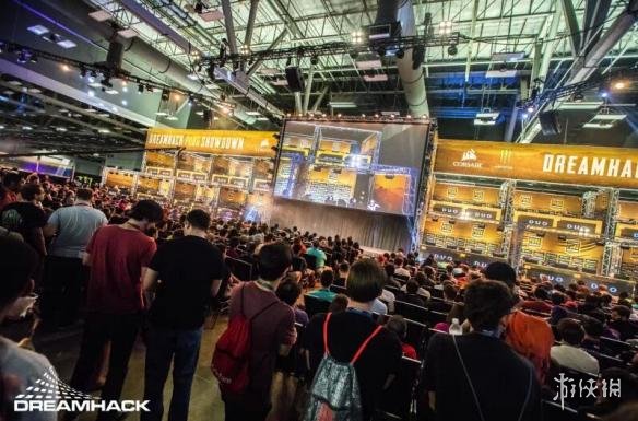 会上声音颤 会上声音颤