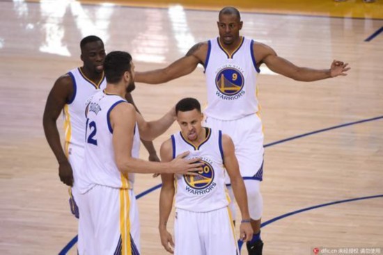 场上的僵局 场上的僵局