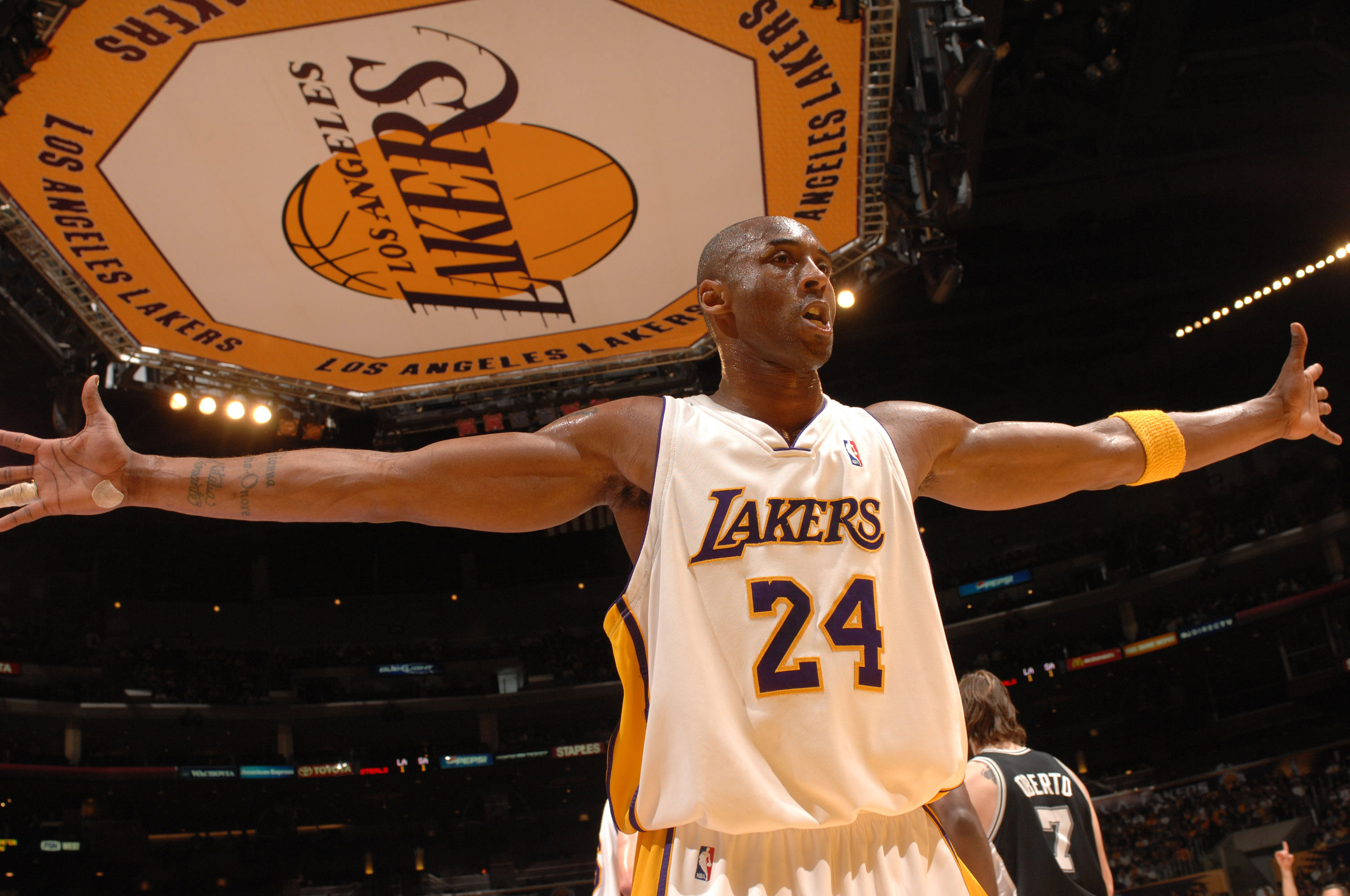 仅让梅西在 仅让梅西在