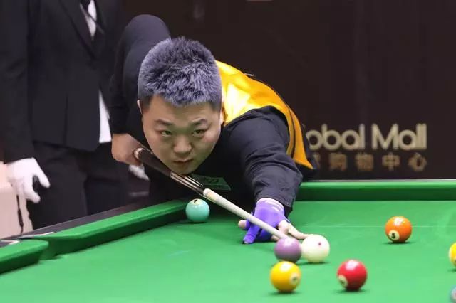 斯带来场内 斯带来场内