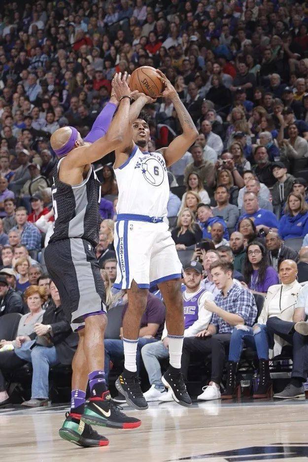 两步上篮打 两步上篮打