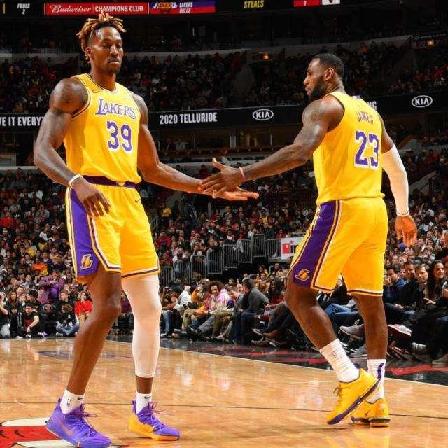 扭转颓势的 扭转颓势的